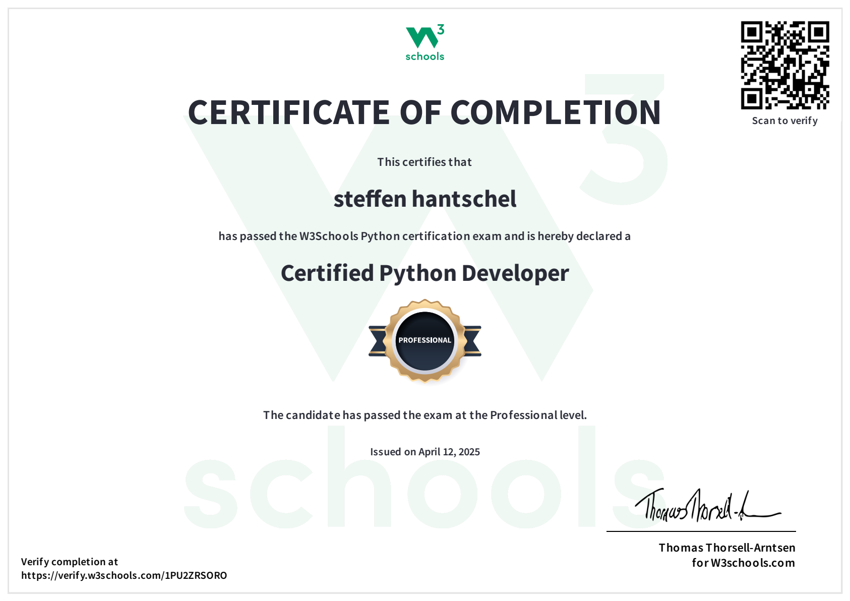 W3Schools Python Certified Developer (Professional Level) — Steffen Hantschel, 12.04.2025